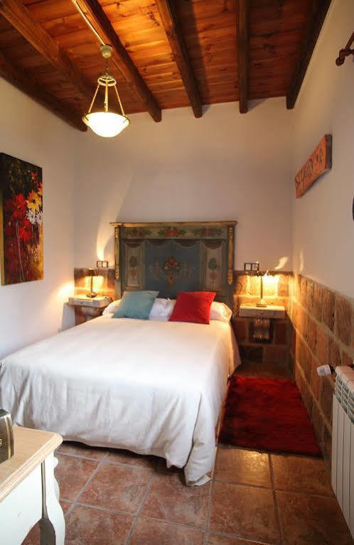 Hotel Douris Temple Soria Exterior foto